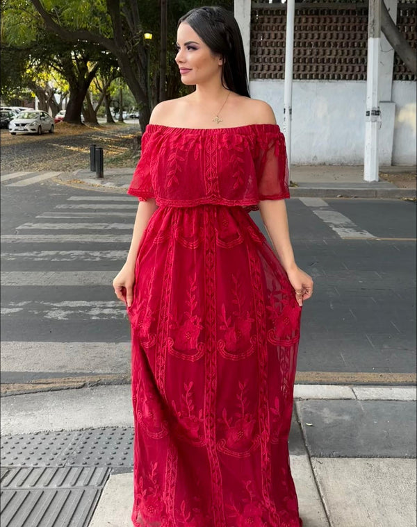 Vestido Bordado Rojo